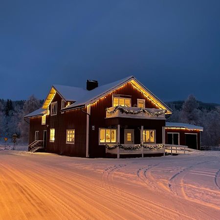 Swedish Adventure Apartment Brograngen Bagian luar foto